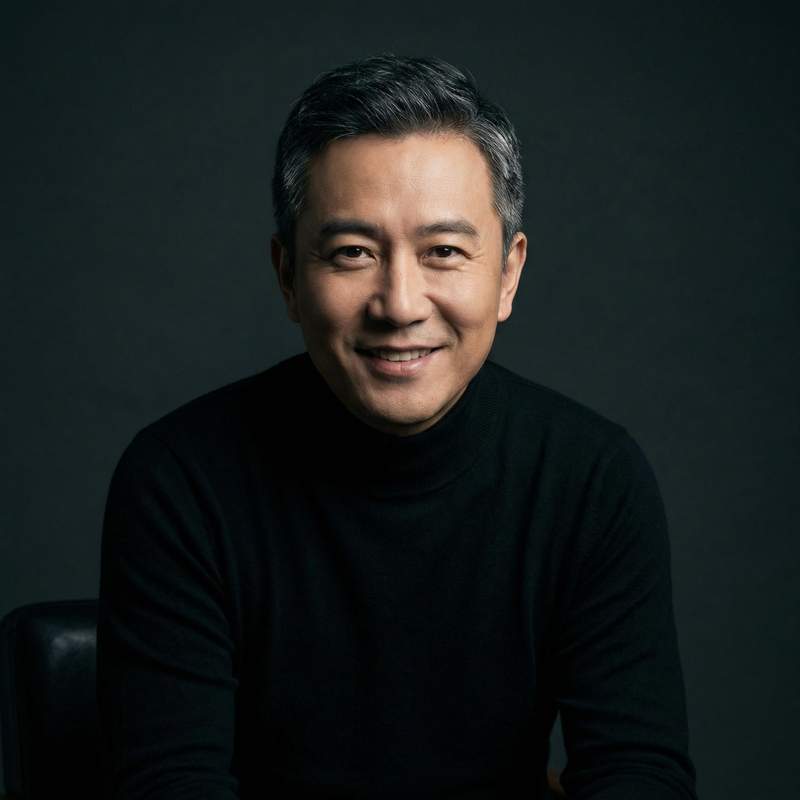 反差靓女首席导演陈锐峰